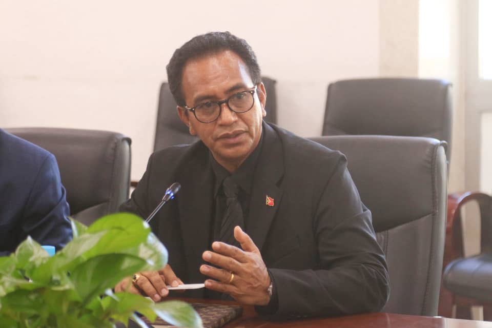 𝗠𝗜𝗡𝗜𝗦𝗧𝗥𝗨 𝗝𝗨𝗦𝗧𝗜𝗦𝗔 𝗛𝗔𝗟𝗢 𝗘𝗡𝗞𝗢𝗡𝗧𝗥𝗨 𝗛𝗢 𝗗𝗘𝗟𝗘𝗚𝗔𝗦𝗔𝗨𝗡 𝗨𝗡𝗜𝗔𝗨𝗡 𝗘𝗨𝗥𝗢𝗣𝗜𝗔